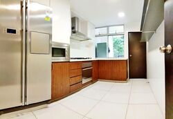 Watten Estate Condominium (D11), Condominium #558757001